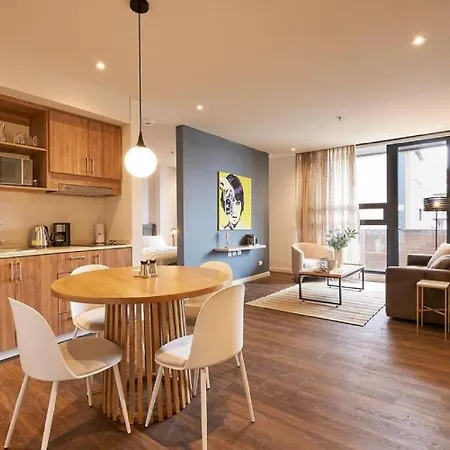Caluce Apt 5D By Letoh Chia Exterior photo